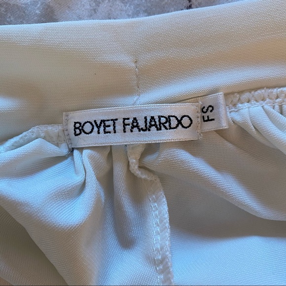 2/$10 ✨ Boyet Fajardo Off Shoulder Top - Picture 7 of 7